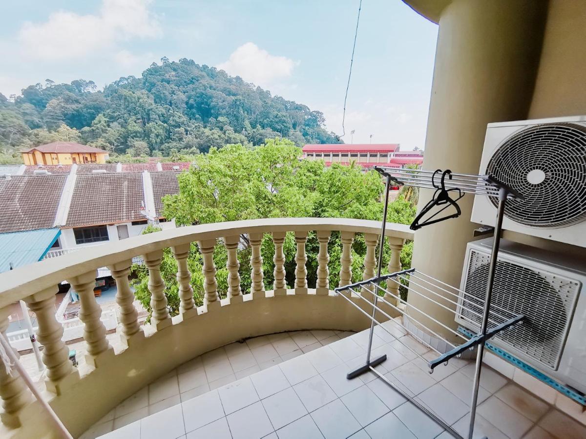 Sea & Wave #2 Coral Bay Apartment Pekan Pangkor